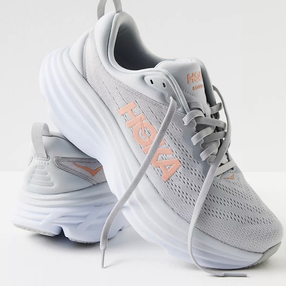 Hoka Bondi 8 Sneakers